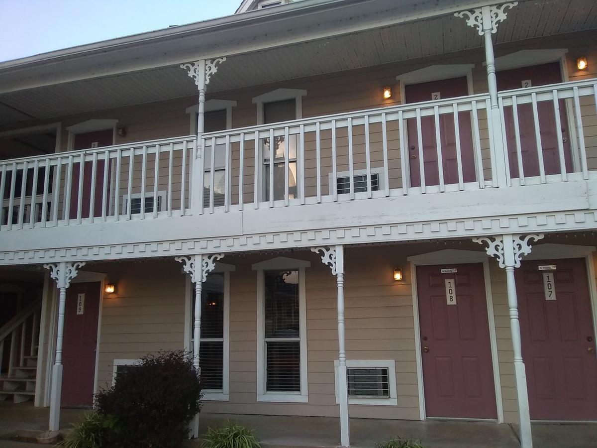 Victorian Inn Cleveland ภายนอก รูปภาพ